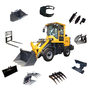 Chargeuse compacte sur pneus 4x4 920 de 2 tonnes, diesel, avec cabine fermée en option et fourche grappin pour travaux agricoles - Product Image 1