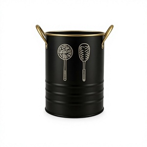 Porte-ustensiles cylindrique en métal noir avec cuillères et spatules pour le rangement de cuisine - Product Image 2
