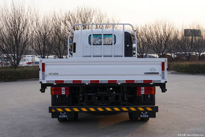 Camión KAMA M31 de Alta Calidad, 2.3L Gasolina Euro 4, Carga de 3T, Semicabina para Construcción, Comercio y Logística Interurbana - Product Image 4