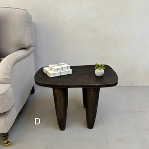 Table d'appoint en bois massif de qualité supérieure, table de chevet contemporaine faite à la main pour salon de maison de luxe - Product Image 3