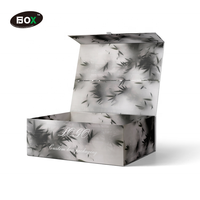 Boîte cadeau pliante rectangulaire avec logo personnalisé, revêtement UV, doublure en éponge, aimant, recyclable, en papier fait main