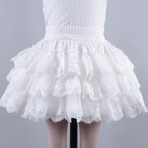 Usine de haute qualité 15 Couleurs-Offre Spéciale <span class=keywords><strong>Court</strong></span> <span class=keywords><strong>Jupon</strong></span> Pour Le Mariage Une LIGNE Vintage Tulle Noir et <span class=keywords><strong>blanc</strong></span> fleur fille robes - Product Image 5