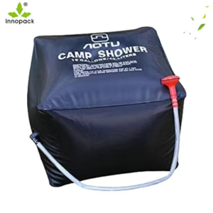 Bolsa de <span class=keywords><strong>ducha</strong></span> <span class=keywords><strong>Solar</strong></span> para acampar cuadrada negra de 40 <span class=keywords><strong>litros</strong></span> de alta calidad con grifo, bolsa de <span class=keywords><strong>ducha</strong></span> de plástico duradera para exteriores de <span class=keywords><strong>10</strong></span> galones a la venta - Product Image 1
