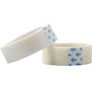 Cinta adhesiva para protección de pestañas postizas 1.25*9m, tela no tejida, cruelty-free, origen Zhejiang - Product Image 2