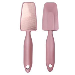 Râpe à pieds à long manche, surface à mailles fines, outil de pédicure pour éliminer les callosités et les peaux mortes - Product Image 5