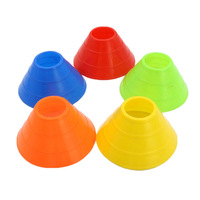 Cônes de marquage pour entraînement de football, obstacles pour patinage à roulettes, pylônes de patinage, mini-cônes de marquage, barils de marquage en PE