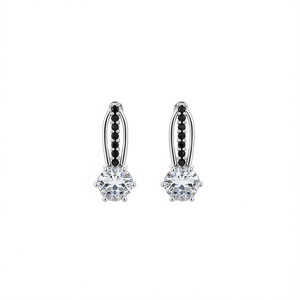 ต่างหูผู้หญิงทรงกลมประดับเพชรซิคอนสีดำ ดีไซน์คลาสสิกสำหรับงานปาร์ตี้ ตัวเรือนโลหะผสม ตกแต่งด้วยกรงเล็บ ต่างหูแฟชั่น - Product Image 1
