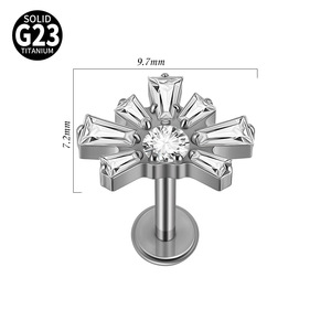 <span class=keywords><strong>Piercing</strong></span> d'oreille <span class=keywords><strong>en</strong></span> titane F136 G23, motif géométrique éventail et zircon carré, base plate à filetage interne - Product Image 2