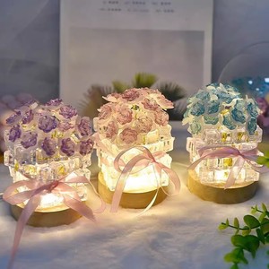 Jaiyi Rose Ice Cube ánh sáng ban đêm mộc mạc USB LED handmade DIY sáng tạo đèn bàn đèn cạnh giường ngủ - Product Image 1
