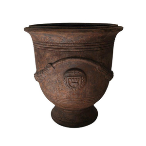 Pot de fleurs antique en fibre de verre, grand récipient décoratif pour plantes, urne de jardin classique pour la décoration extérieure de patio et de maison - Product Image 1