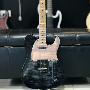 <span class=keywords><strong>Guitarra</strong></span> al por Mayor de Gama Alta TL con Cuerpo Brillante de Chapa de Arce Flameado Real, Mástil Satinado de Arce Flameado, Pastilla Alnico <span class=keywords><strong>V</strong></span>, 22 Trastes y Herrajes Cromados - Product Image 2