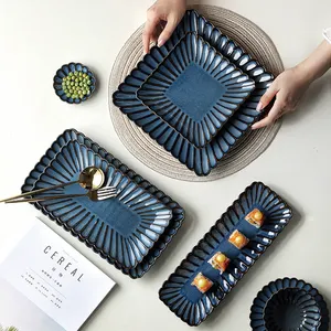 Beliebte Artikel gute Qualität reaktive Glasur blau quadratische Keramik Essen Sushi Küchen teller für Restaurant