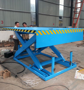 Máquina elevadora de carga Zhongxiang, plataforma elevadora automática de tijera hidráulica personalizada 2,7 T - Product Image 4