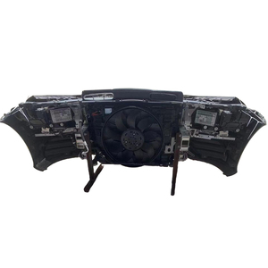 Pare-chocs avant d'origine Mercedes <span class=keywords><strong>AMG</strong></span> <span class=keywords><strong>GT</strong></span> W290, en plastique <span class=keywords><strong>rouge</strong></span>, à fixer par boulons, accessoires de carrosserie, prix de gros, pare-chocs de voiture - Product Image 3