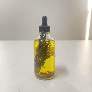 Suero Reparador Capilar Vegano Orgánico con Aceite Esencial de Romero para el Cuidado del Cuero Cabelludo <span class=keywords><strong>y</strong></span> Crecimiento del Cabello, con Logotipo Personalizado, 4 oz 118 ml - Product Image 1