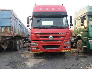 รถบรรทุกหัวลากมือสอง Sinotruk Euro2 ดีเซล 6x4 พวงมาลัยซ้าย HOWO 10 ล้อ รับน้ำหนัก 21-30 ตัน 371 แรงม้า - Product Image 2