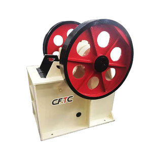 Concasseur de pierres mobile avec une capacité de 3 à 200 T/H pour diverses roches, petit concasseur à mâchoires à moteur diesel - Product Image 5