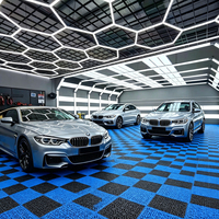 Dalles de sol de garage en plastique PP emboîtables robustes, antidérapantes, imperméables et drainables pour atelier automobile, zone de detailing et maison