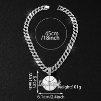 Collier tendance avec pendentif basketball en strass dorés et chaîne cubaine glacée pour homme, bijoux de mode hip-hop streetwear