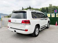 Mobil Bekas Laris Manis Toyota LandCruiser 2016 4.0L 4WD 7-Seater Impor SUV Bekas LHD Off-Road 271hp Kondisi Prima