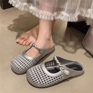 2025 été nouvelle version haute qualité <span class=keywords><strong>argent</strong></span> Style français Baotou demi pantoufle pour les femmes tissé creux respirant Net sandales plates - Product Image 6