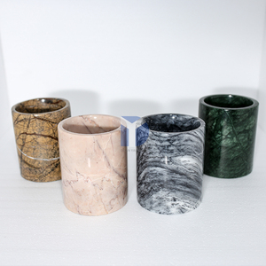 Bocaux à bougies en marbre de luxe avec couvercles Récipients personnalisés en verre, béton et terre cuite pour la décoration intérieure et les bougies de mariage - Product Image 1
