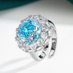 Ensemble collier/boucles d'oreilles/bague en laiton écologique plaqué or 12 mm avec zircon à changement de couleur Toderi, certifié par une tierce partie - Product Image 4