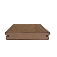 Plancher de terrasse en composite bois-plastique PVC et WPC rainuré antidérapant pour extérieur
