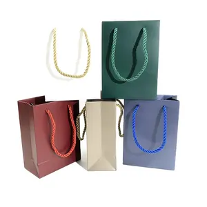Premium Quality Elegant and Durable Paper Bags for Elegant and Durable Jewelry Packaging
