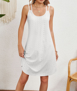 Comercio exterior Mujeres Europa y los Estados Unidos Nuevo verano Color sólido Cuello redondo deslizamiento <span class=keywords><strong>Vestido</strong></span> suelto sin mangas - Product Image 4