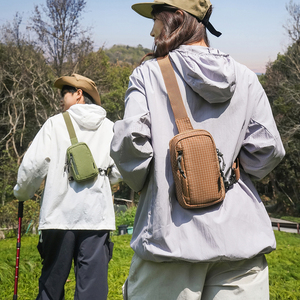 Sac de poitrine bandoulière pour sports de plein air, en nylon tendance, durable, avec fermeture éclair, imperméable, pour voyage, randonnée, course à pied, homme, polyester - Product Image 4