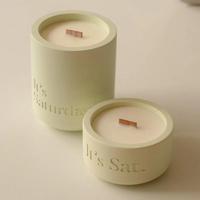 Bougie parfumée en pot de ciment personnalisée Bougie parfumée en bois avec mèche Bougies parfumées sans fumée Nouveau design Décoration intérieure
