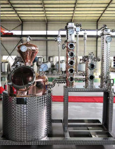 Equipo de Destilación y Purificación de Acero Inoxidable y Cobre de 50, 100 y 200 Litros para Licores, Baijiu, Whisky, Ginebra y Ron. - Product Image 6