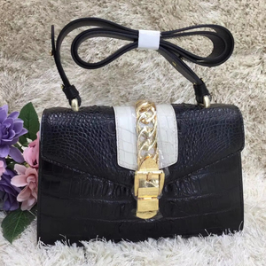 กระเป๋าสะพายข้างผู้หญิงหนังจระเข้แท้คุณภาพสูง ดีไซน์หรูหรา แฟชั่น กันน้ำ ความจุเยอะ รูปทรงซองจดหมาย พร้อมโลโก้ - Product Image 2