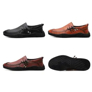 현대 슬립 온 남성 도매 도시 남성 워킹 캐주얼 신발 패션 남자 신발 유명한 디자이너 로퍼 모카신 신발