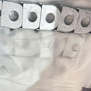 Égouttoir amovible résistant à la corrosion pour structures offshore, offrant un contrôle efficace du drainage, livraison rapide - Product Image 1