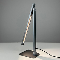 La tête de la lampe tischlamp peut pivoter de haut en bas à 330 degrés de gradation tactile avec Port Usb Rechargeable. Lampe de bureau à Led
