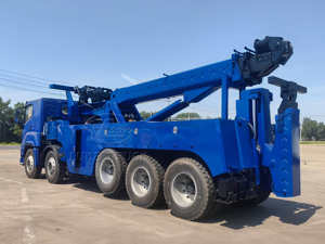 ISUZU 10x4 Heavy Duty Rotator Wrecker Truck 50 Ton Road Recovery Tow Truck for Highway Accident Rescue - Product Image 5