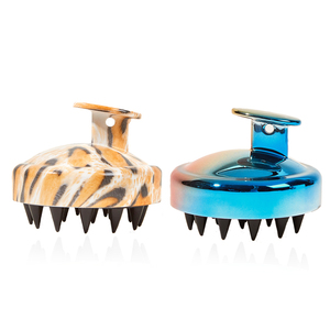 Brosse à cheveux en silicone souple pour gratter et masser le <span class=keywords><strong>cuir</strong></span> <span class=keywords><strong>chevelu</strong></span> pour le nettoyage du salon de coiffure et le brossage du shampooing - Product Image 1