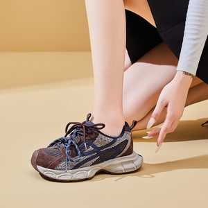 Nouvelles Chaussures Décontractées Vintage à Lacets et <span class=keywords><strong>Semelle</strong></span> Épaisse Légères pour Femmes 2026 – Confortables et Respirantes pour la Marche - Product Image 4