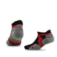 Vente en gros Chaussettes sport élite colorées avec logo personnalisé pour hommes Chaussettes d'hiver Chaussettes de randonnée en laine
