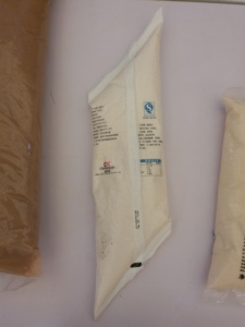 Machine de remplissage verticale automatique pour sachets de 1-5 kg, 5-15 bpm, pour sauces, pâtes, miel, colle, salades, confitures, garnitures et beurre - Product Image 4