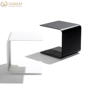 Moderne Simple <span class=keywords><strong>Côté</strong></span> Quelques <span class=keywords><strong>Cour</strong></span> Loisirs Lumière De Luxe Net Rouge Petite Table Basse Creative Canapé Extérieur Coin Table Basse - Product Image 1