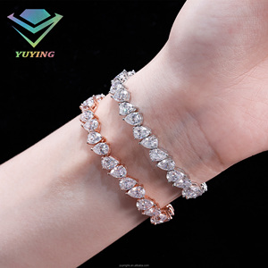 สร้อยข้อมือเทนนิสทรงลูกแพร์ประดับเพชรโมอิสซาไนต์ VVS แบบฝังกลับหัว ได้รับการรับรองจาก GRA เงินแท้ 925 ชุบทอง 18K แฟชั่นฮิปฮอป - Product Image 4