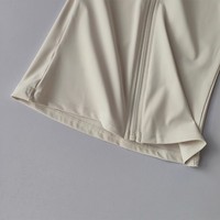 Vêtements de sport pour femmes de qualité Veste de yoga à fermeture éclair complète Vestes de fitness avec trou pour le pouce