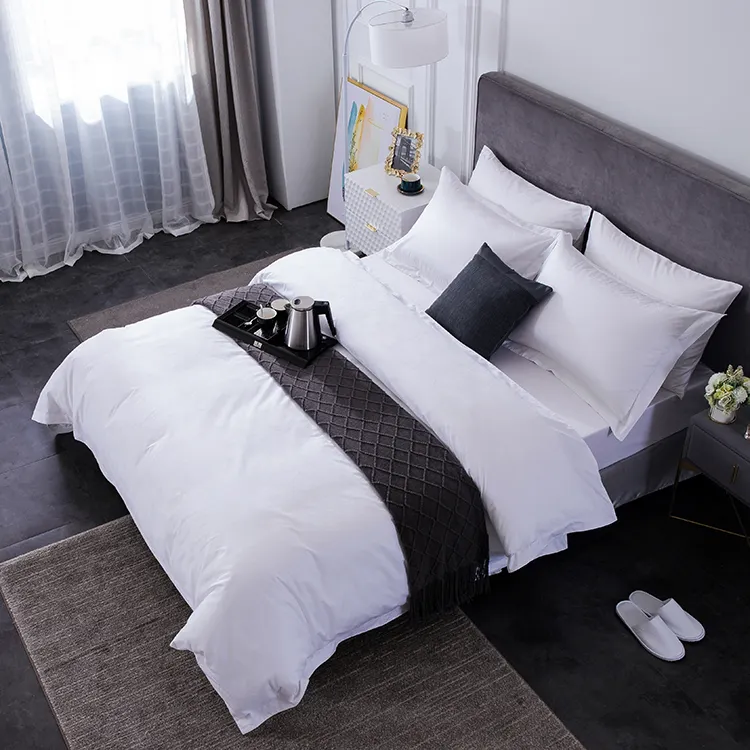 होटल फर्नीचर 5 सितारा होटल चादरें होटल 50% कपास 50% पॉलिएस्टर सफेद बिस्तर सेट लक्जरी