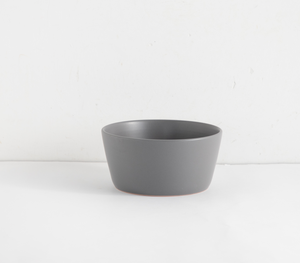 ชุดอาหารเย็นเซรามิกสีเทาด้าน รุ่นสโต้กแวร์ จาน ชาม แก้วน้ำ สำหรับ 4 ท่าน ใช้ในบ้าน โรงแรม ร้านอาหาร ขายส่งอุปกรณ์บนโต๊ะอาหาร - Product Image 5