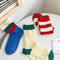 Double Cylindre Design Solide Couleur Différente Orteil et Talon Couleur Broderie Personnalisée Logo Sensation Main Douce Bambou Hommes Chaussettes