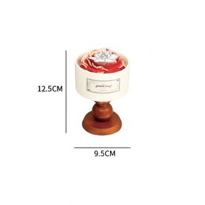 Vela Aromática con Aroma Floral de Rosas, Vela Artesanal en Recipiente con Caja de Regalo para Decoración del Hogar, San Valentín - Product Image 3