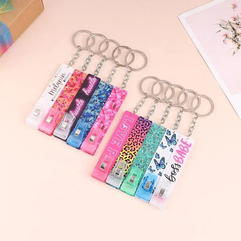 2021 New Card Gripper Puller Custom Credit Card Grabber Keychain Clip For Long Nail Women Key Chains For Sale